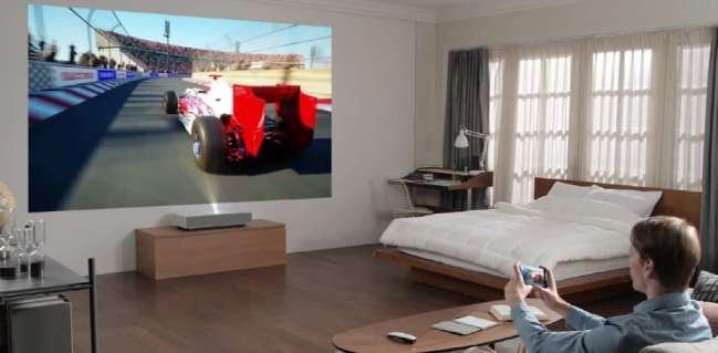 جهاز العرض LG CineBeam Laser 4K