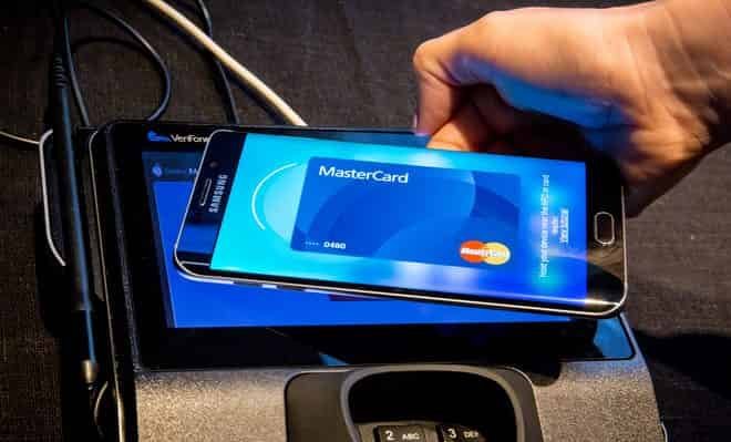 خدمة Samsung Pay Samsung Pay تقنية الدفع